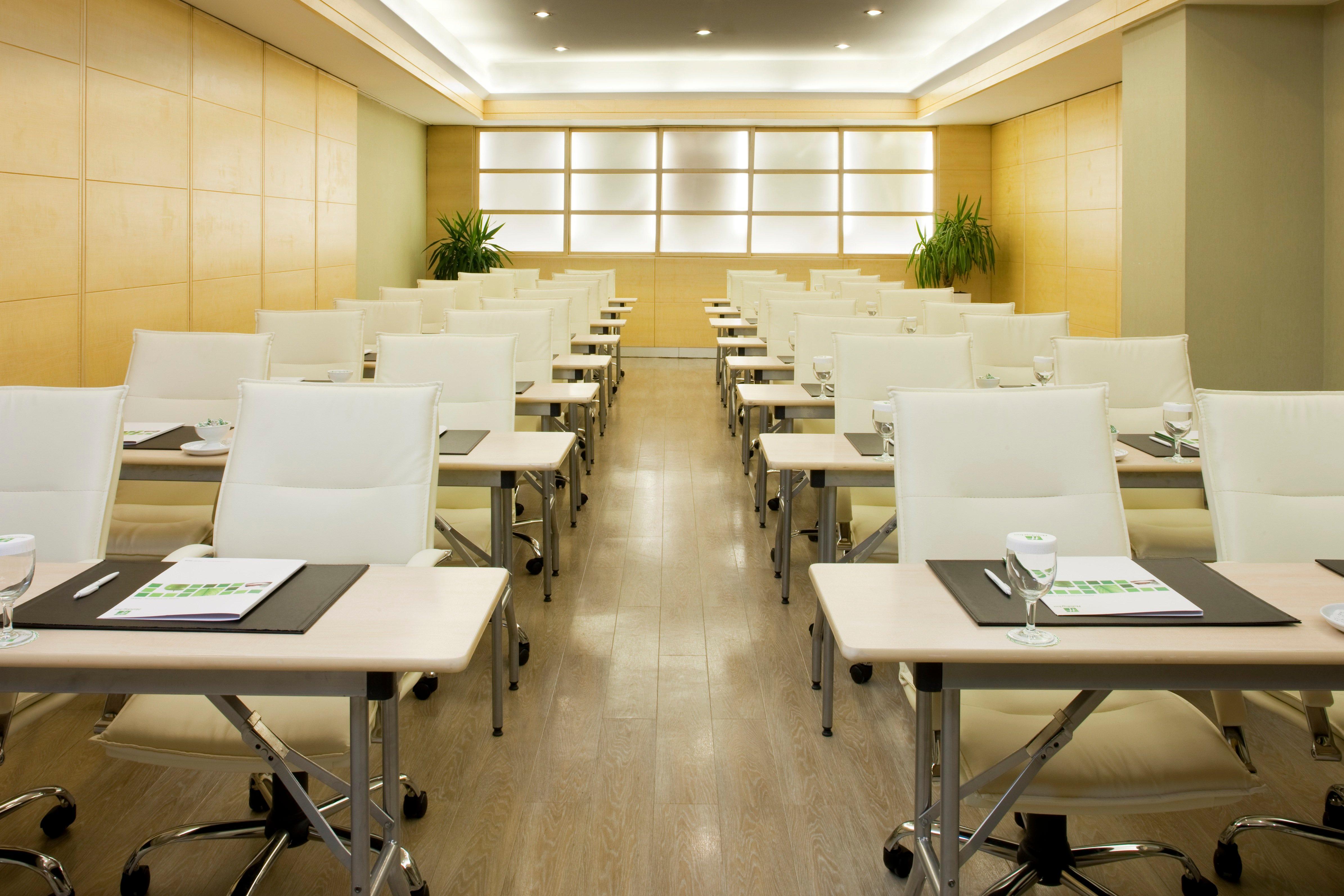 Holiday Inn Istanbul City By Ihg Istambul Facilidades foto Classroom